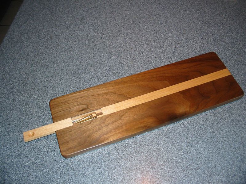 cribbage board 2.jpg