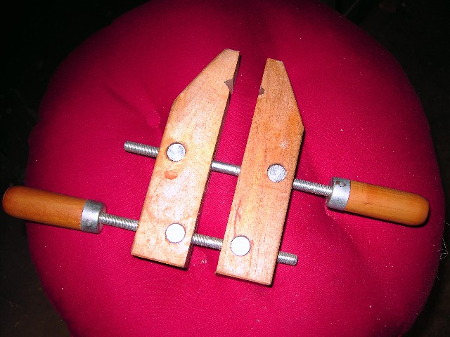 Pen Clamp.jpg
