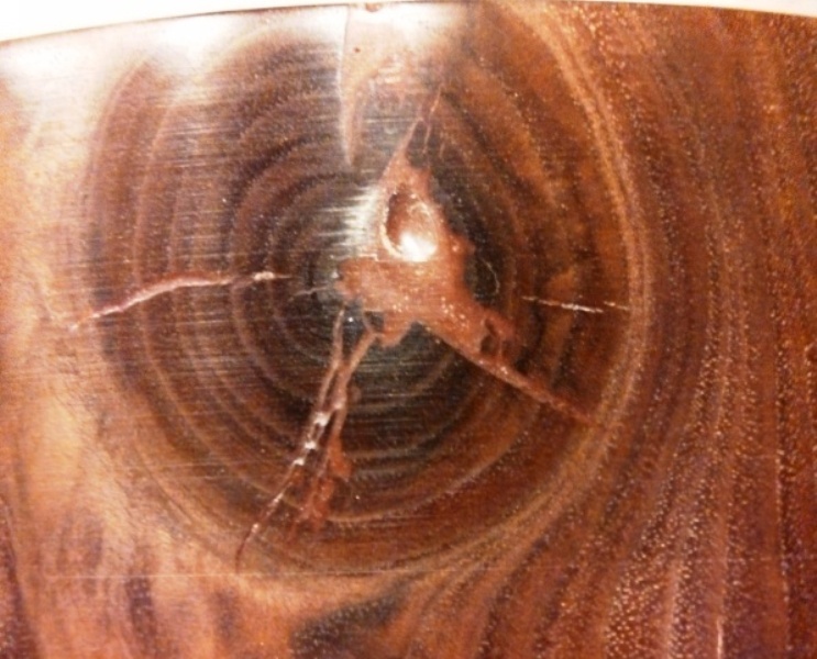 walnut knot1.jpg