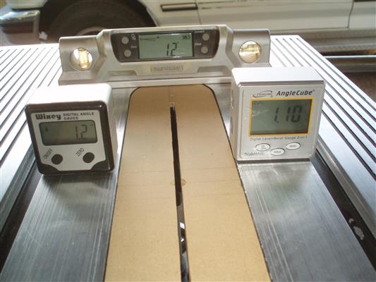 Angle Indicator Comparison 002 (Custom).JPG
