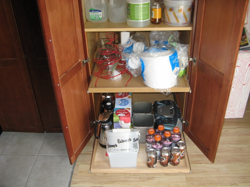 slide out shelf.jpg
