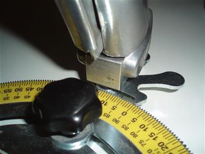 The Miter Gauge Gap 001.JPG