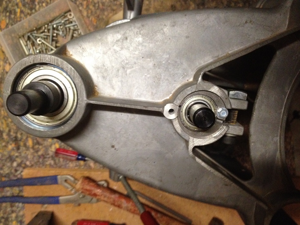 SS Eccentric ring holding screw 1.jpg