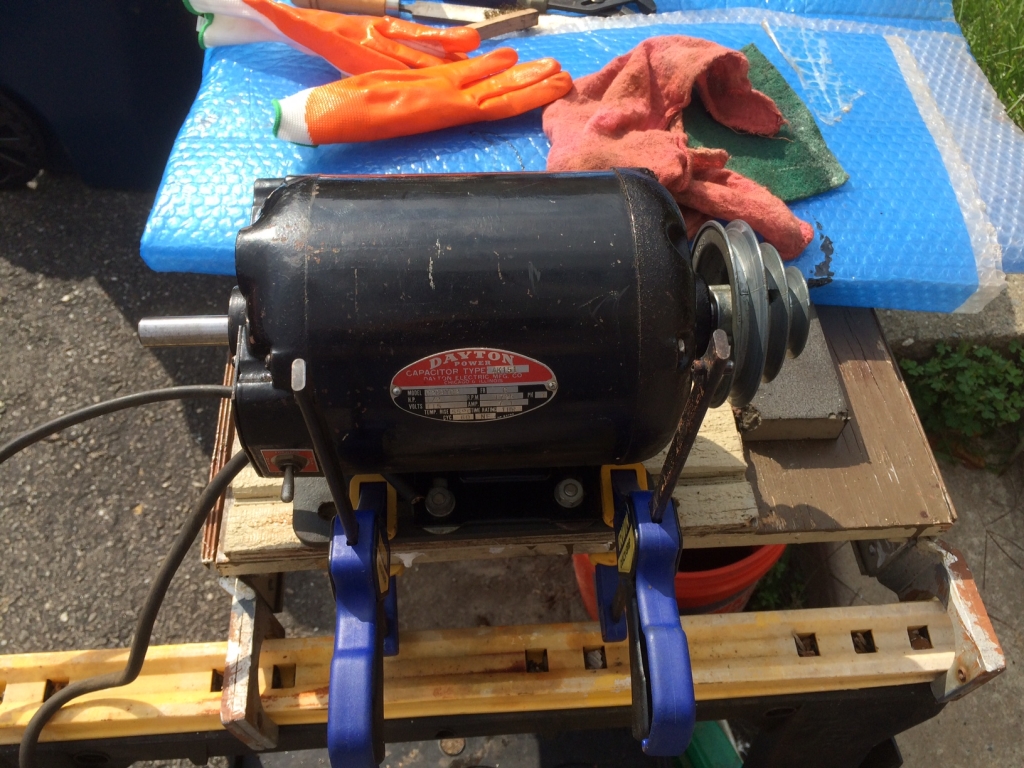 10ER reversible motor.JPG