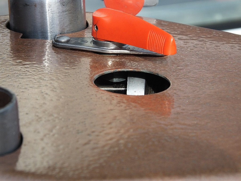 belt cover release 2.jpg