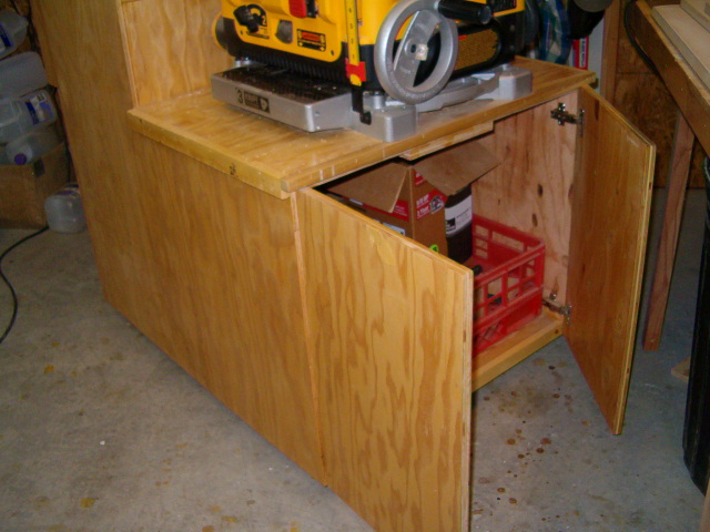 roll cab't back open.jpg