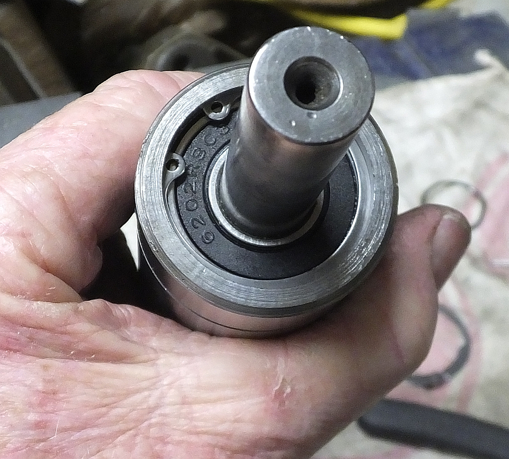 quill bearing retainer 5.jpg