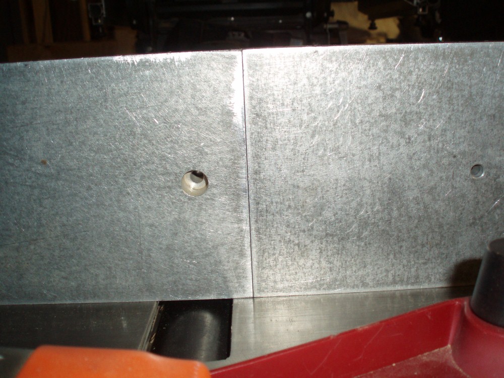 Checking Jointer Table Alignment