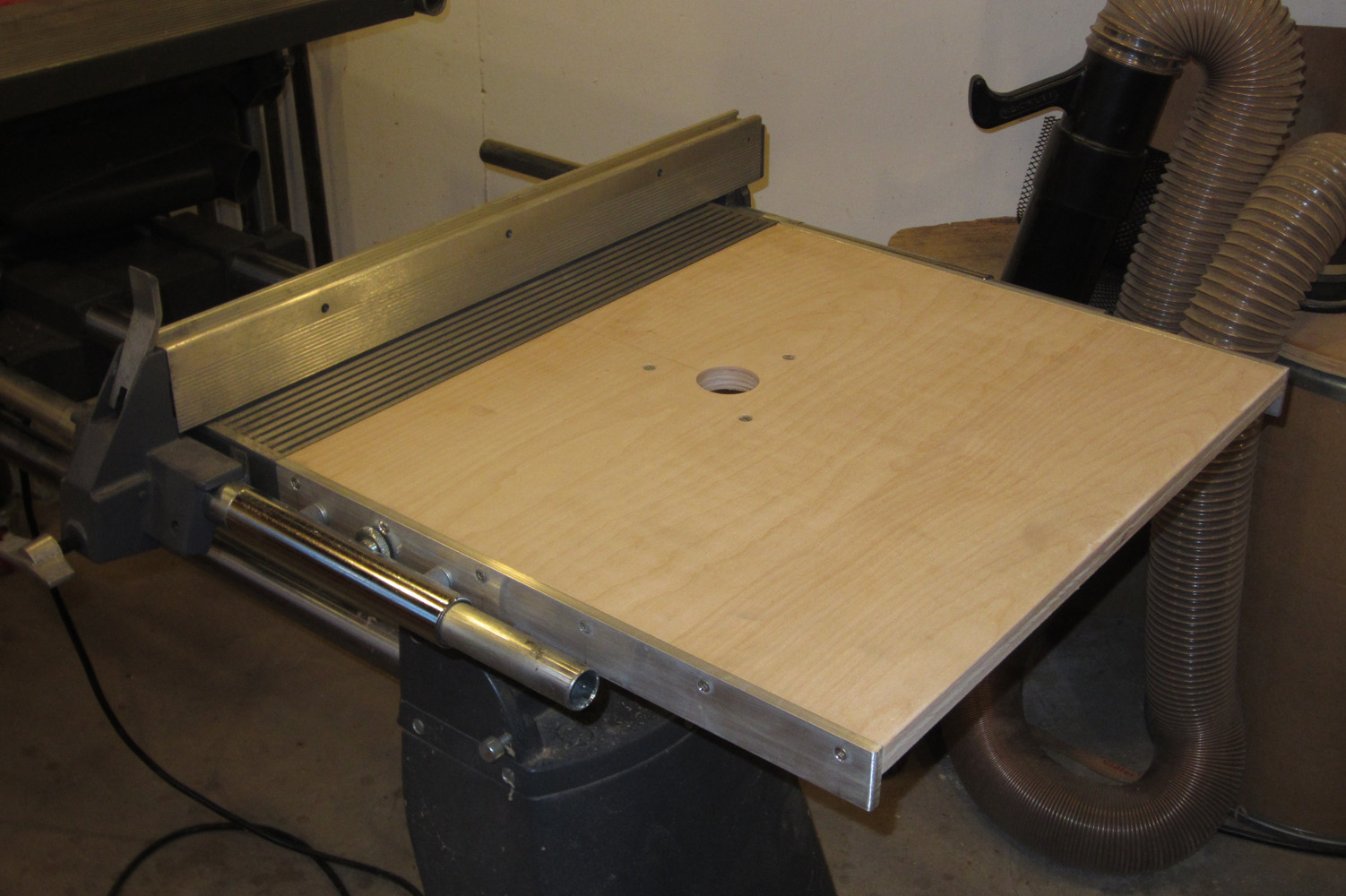 Shopsmith router table insert outlet