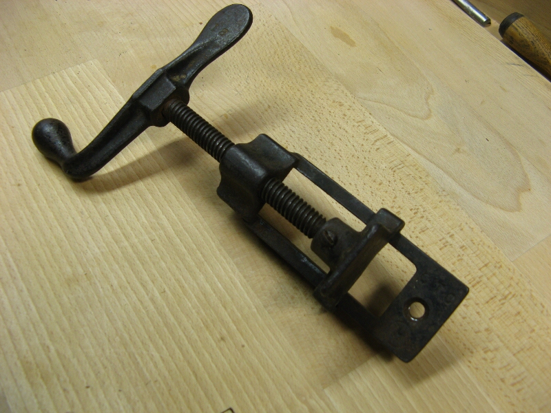 clamp 1.jpg