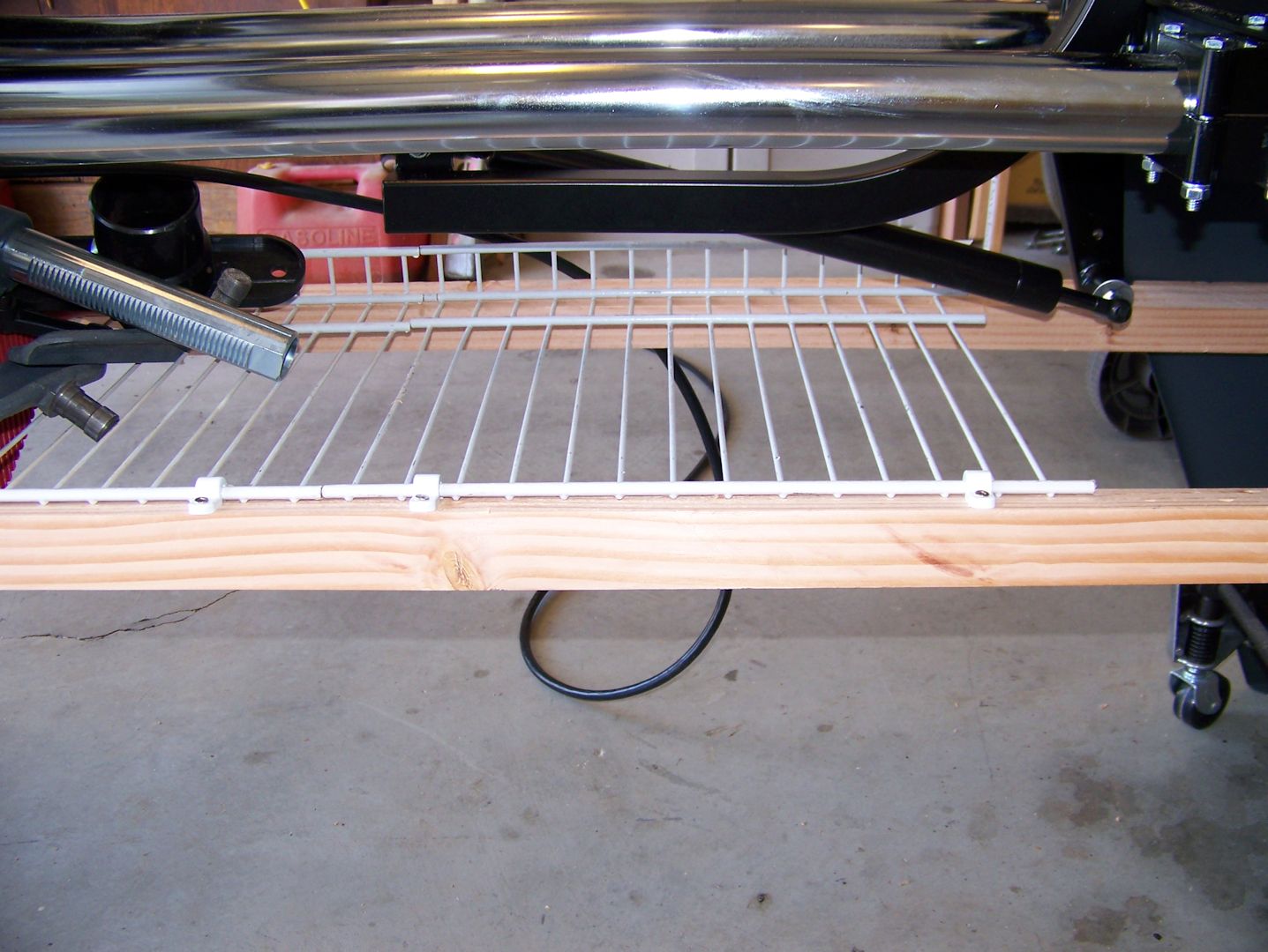 Shelf & Lift Piston.jpg