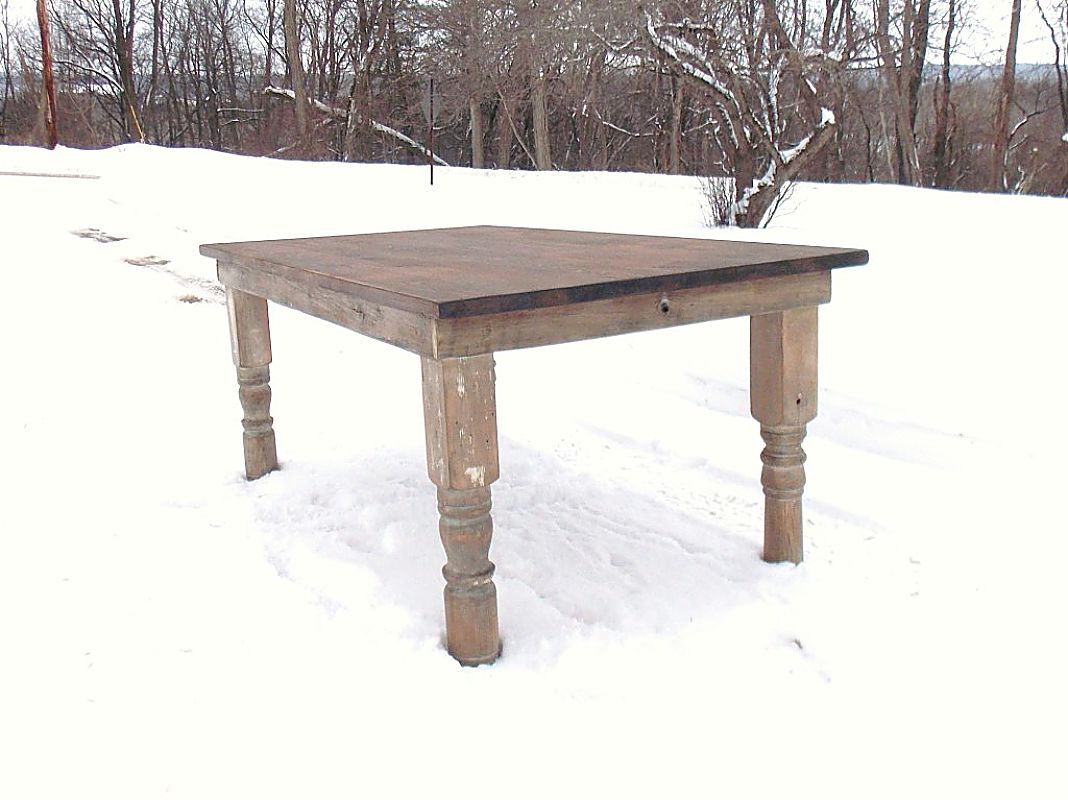 Porch post II.jpg