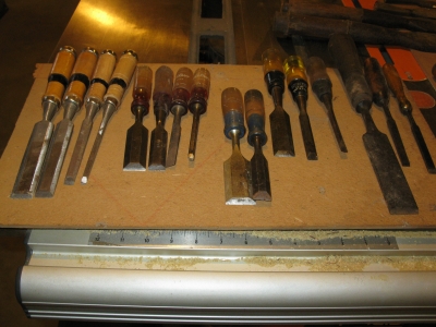 W-my wood chisels-4_resized.jpg