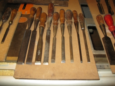W-my wood chisels-3_resized.jpg
