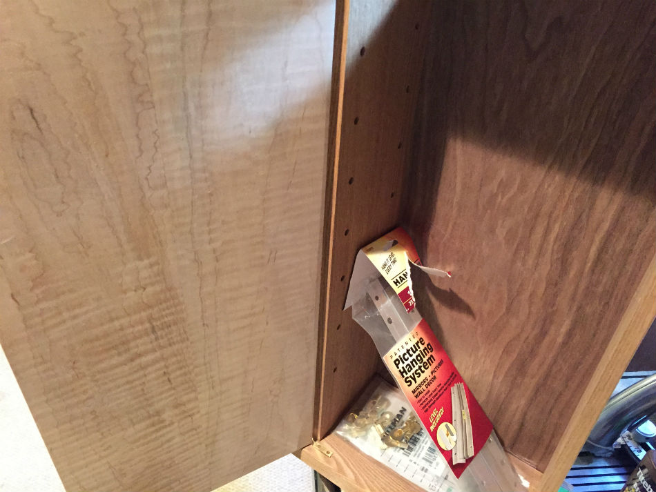 Door_mounted.jpg
