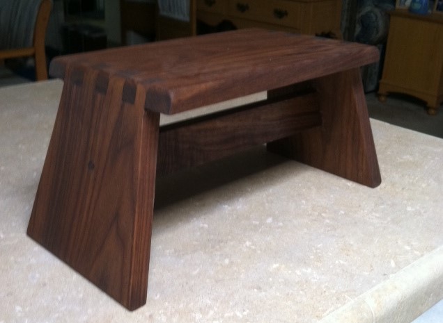 Footstool 2.JPG