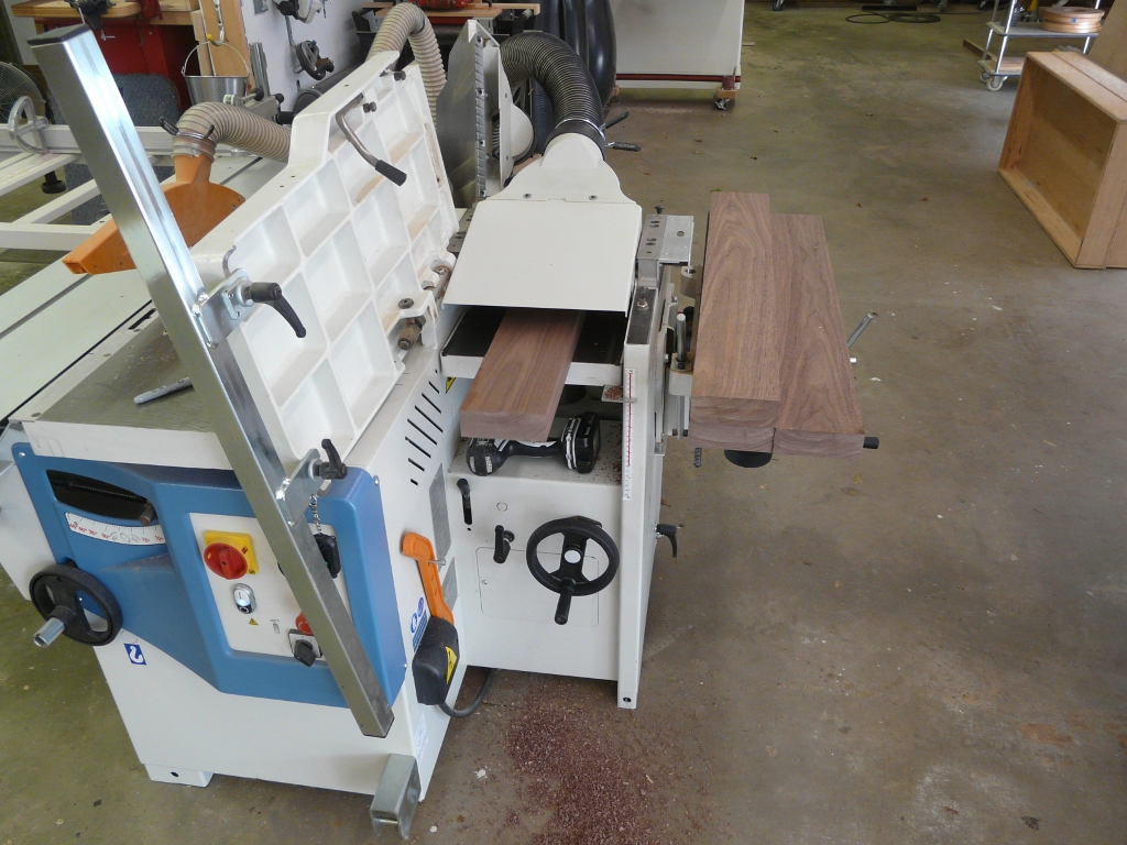 To machine the 3rd surface I use the planer.  Now I have 3 flat and straight sides.