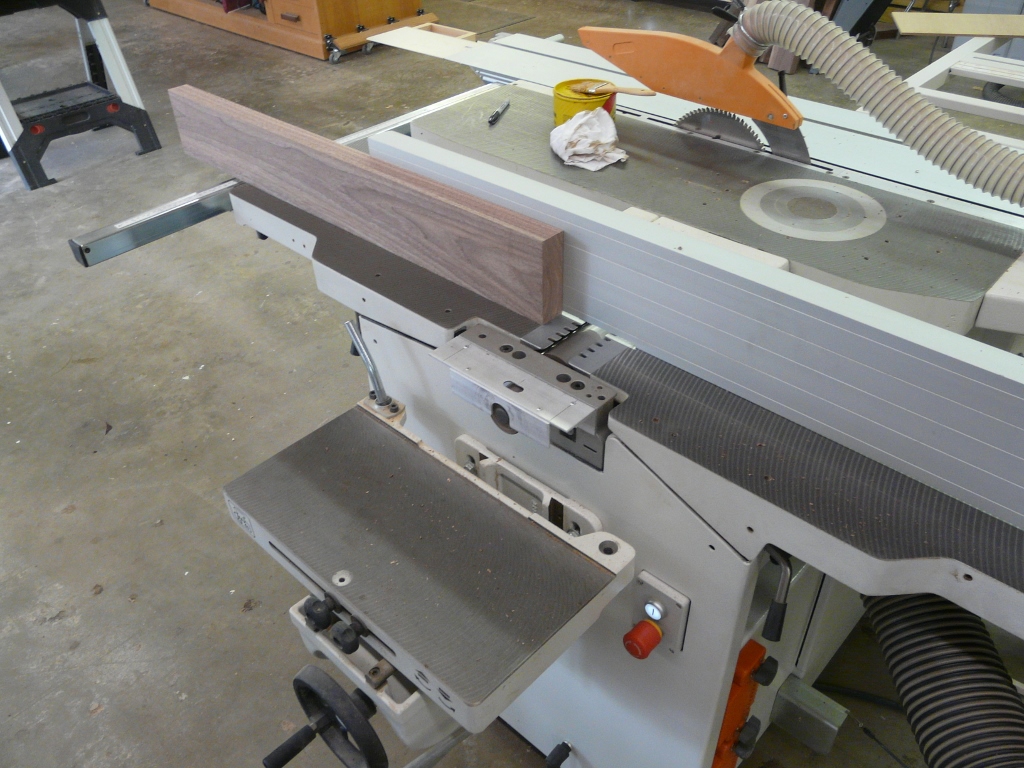 One final pass over the jointer removes the saw marks and cleans up the edge for gluing. Now I have 4 flat, straight and parallel surfaces.