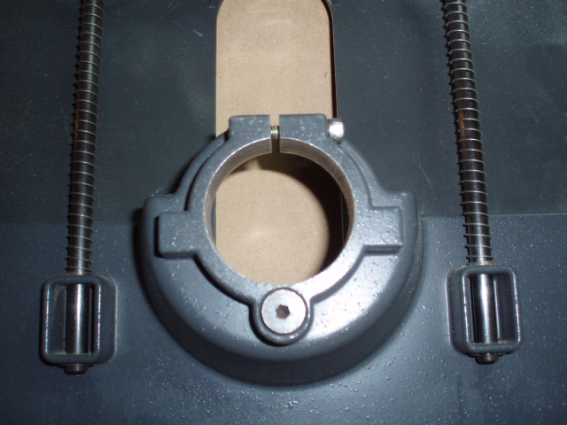 Riving Knife Alignment Screw.JPG