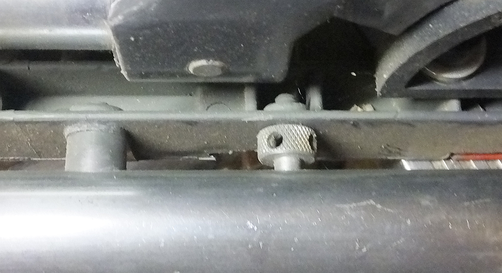 EARLY 510 JACK SCREW.jpg