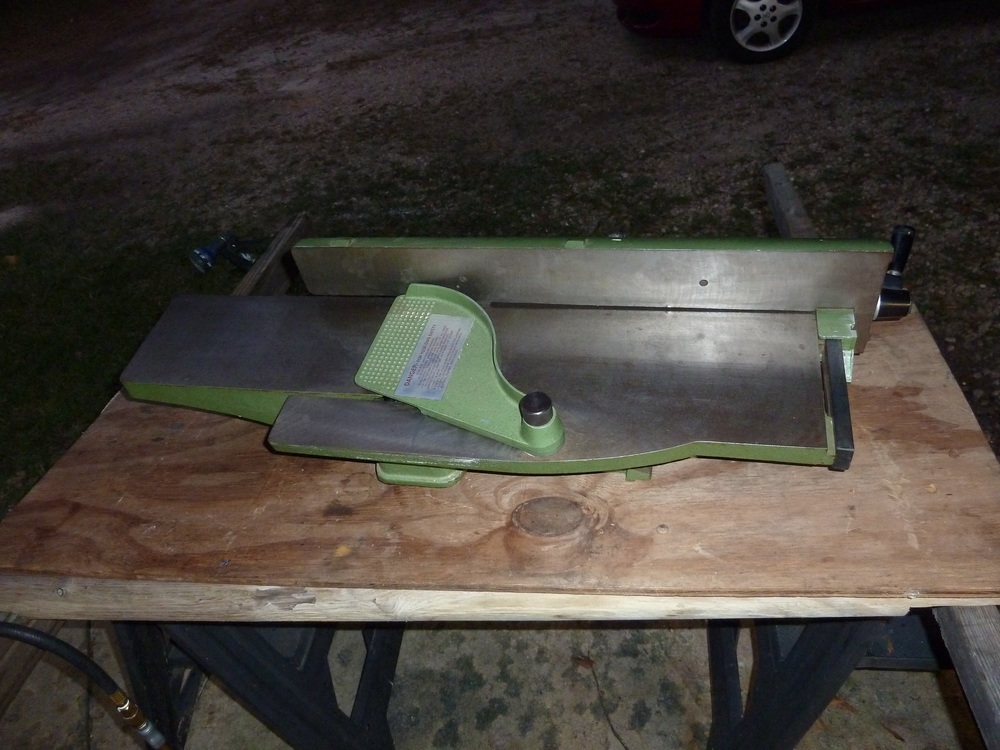 20101010-182538-Shopsmith-Harbor_Freight-Central_Machinery-Jointer.resized.jpg