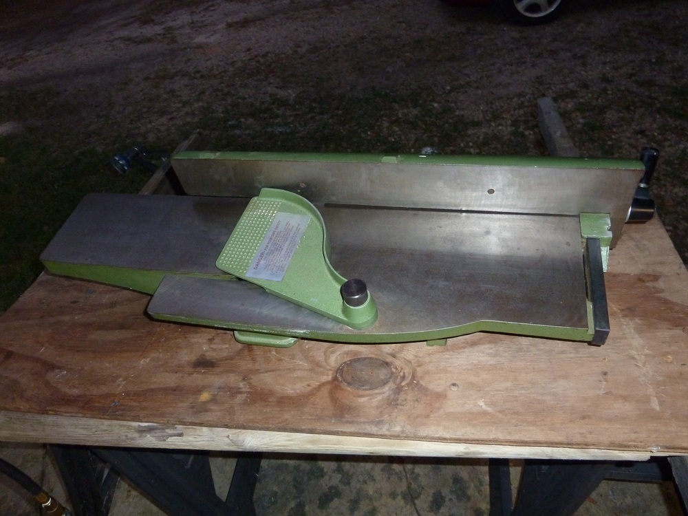 20101010-182526-Shopsmith-Harbor_Freight-Central_Machinery-Jointer.resized.jpg