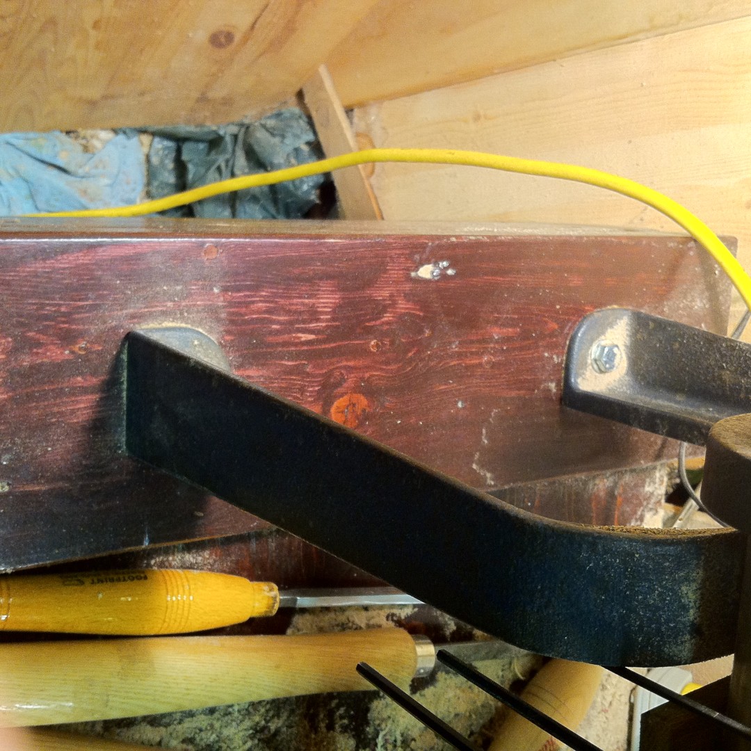 bench headrest.JPG