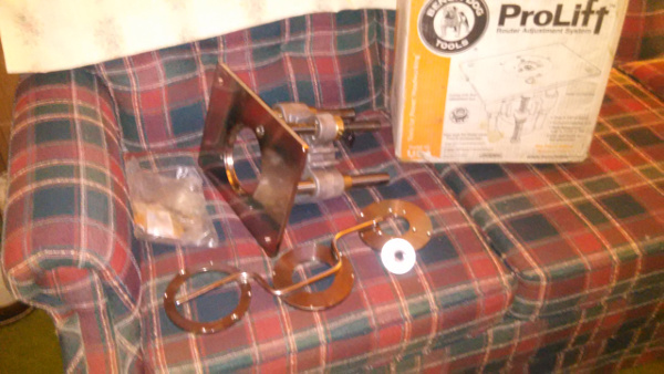 Bench-Dog Pro-Lift router lift model 40-016 resized.jpg