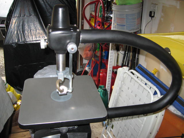 close ups of jig saw