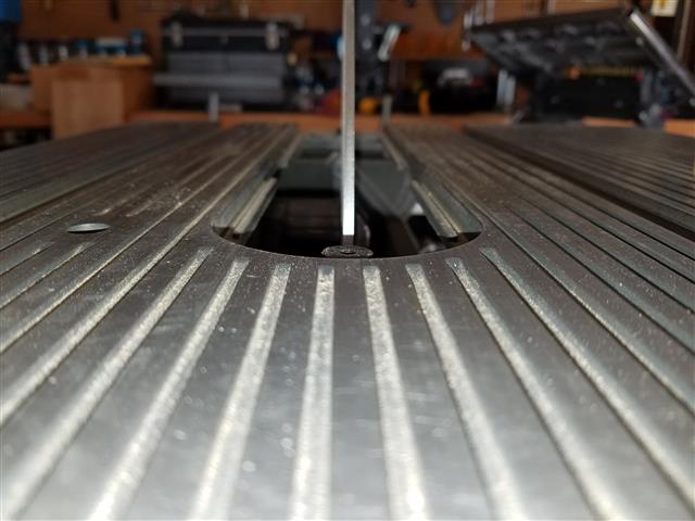 Blade to Table Alignment Jig 006 (Small).jpg