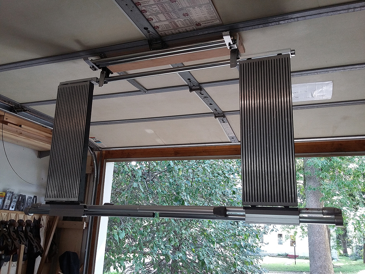 With the door open I can walk under the tables hanging from the Bracket