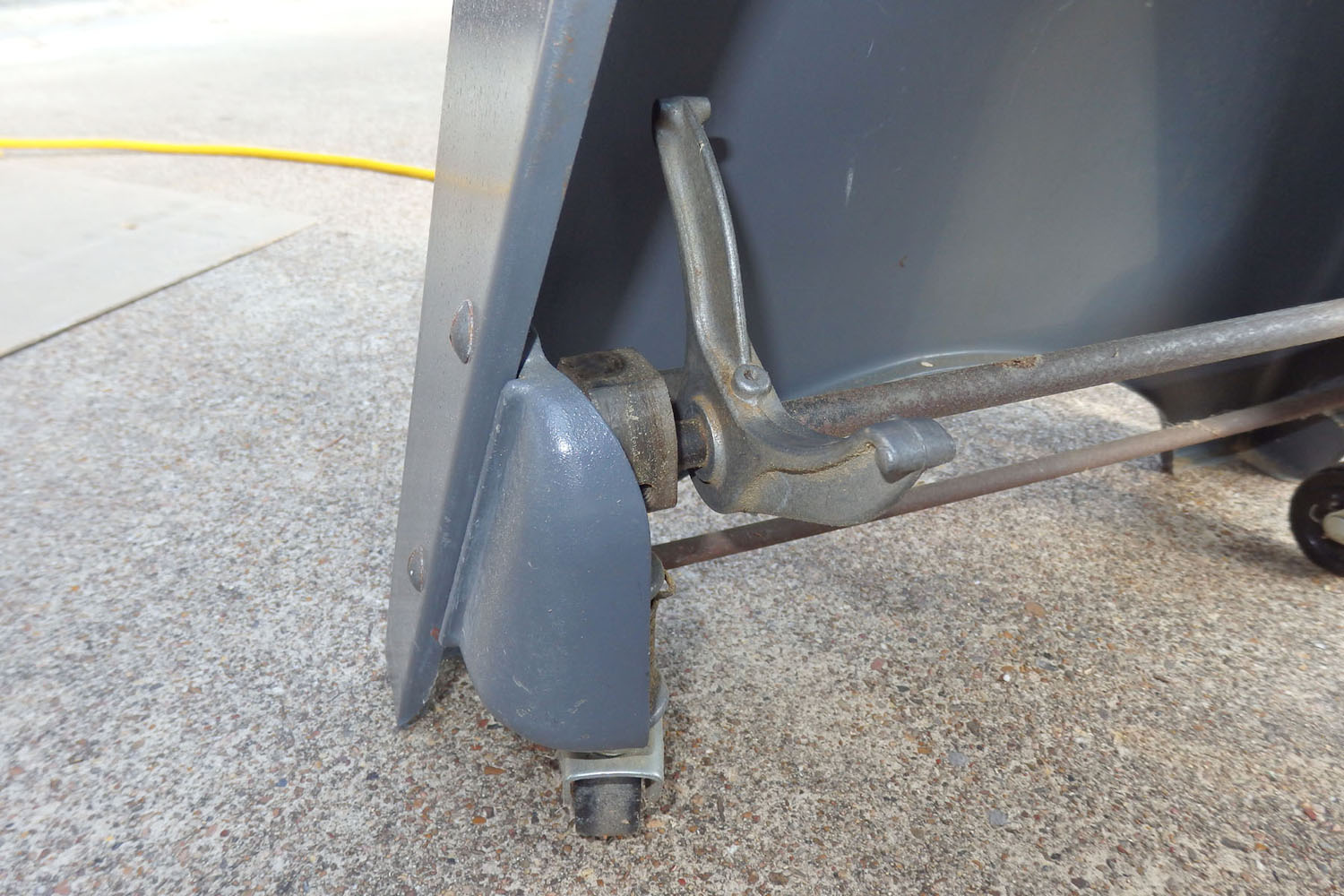 Left side casters