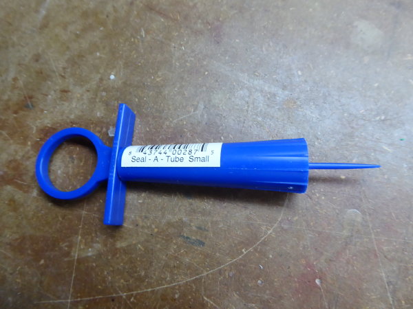 Seal A Tube 824.jpg