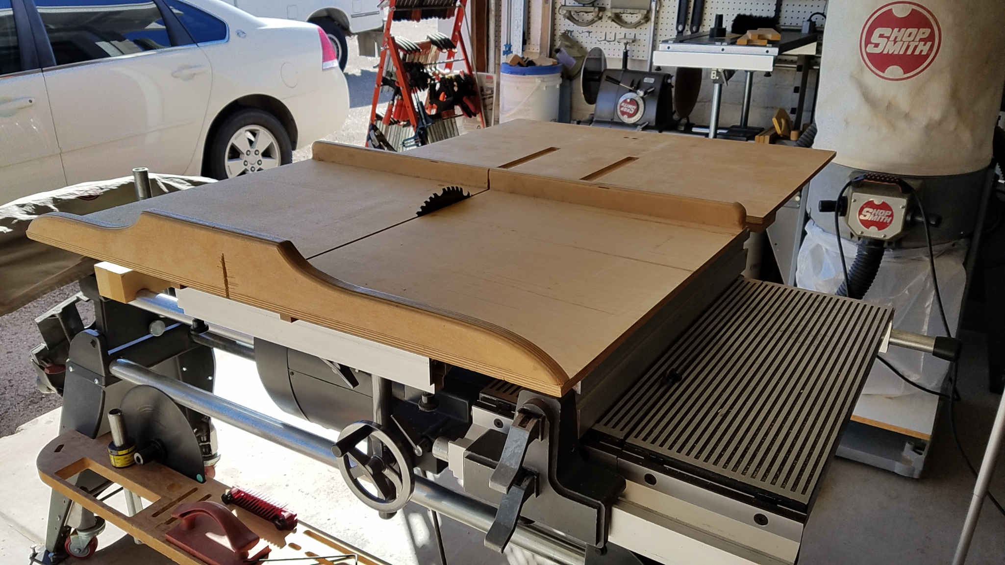 Sliding Cross Cut Table 004.jpg