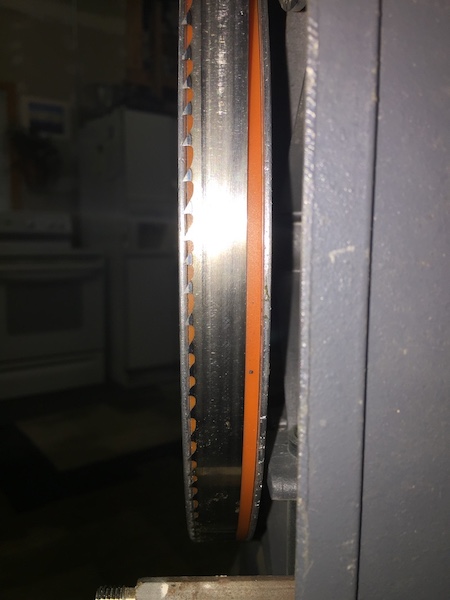 Lower wheel with blade