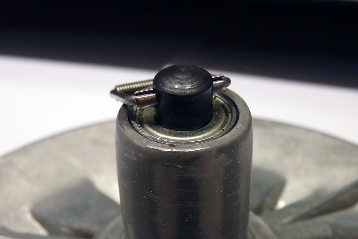 09 new bearing in place.JPG