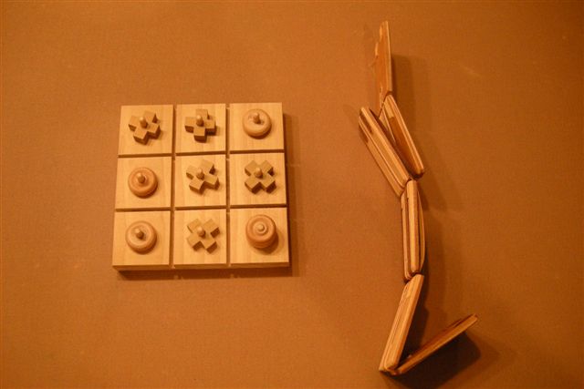Tic tac toe and flip flop