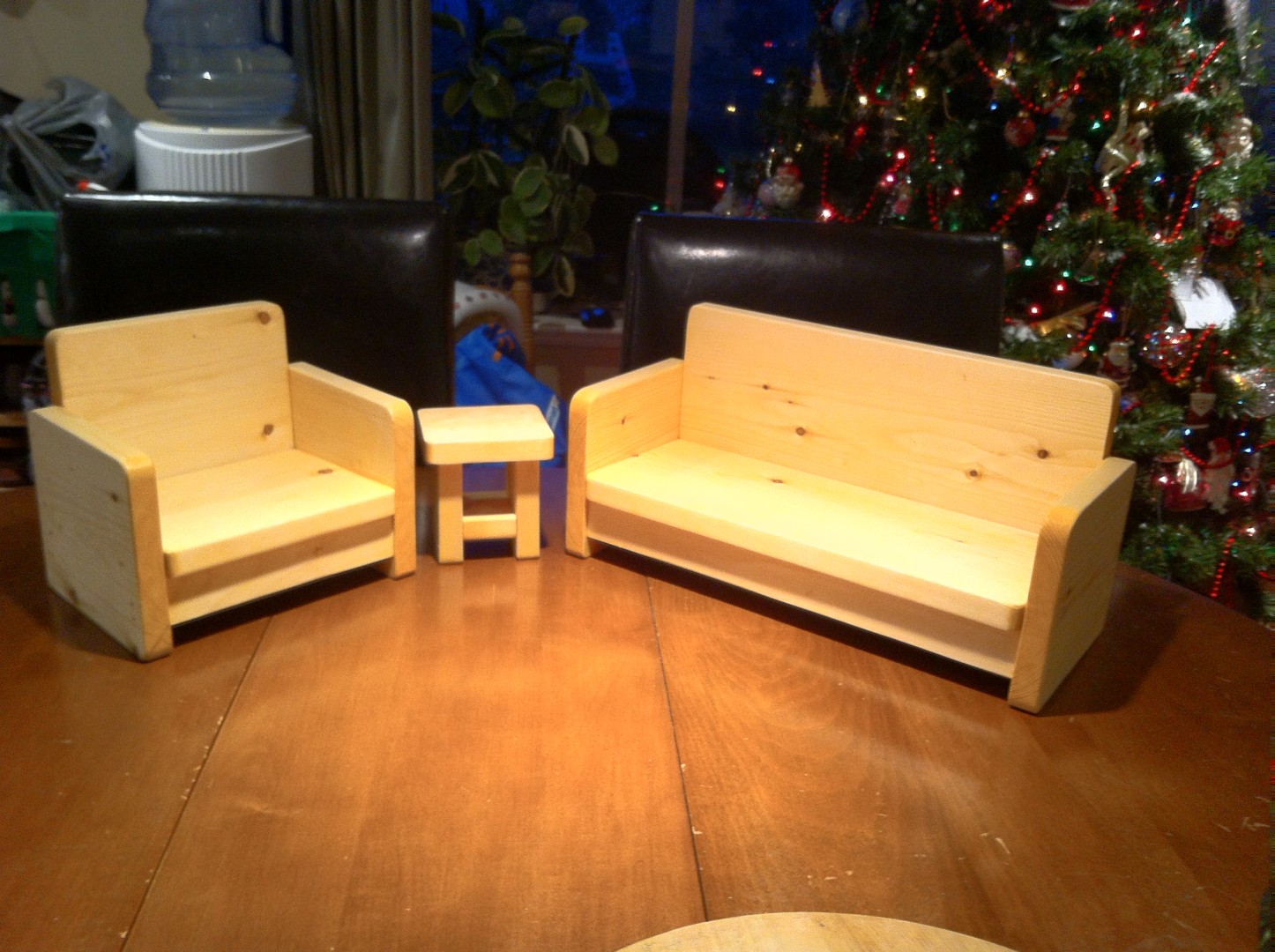Doll loveseat chair.JPG