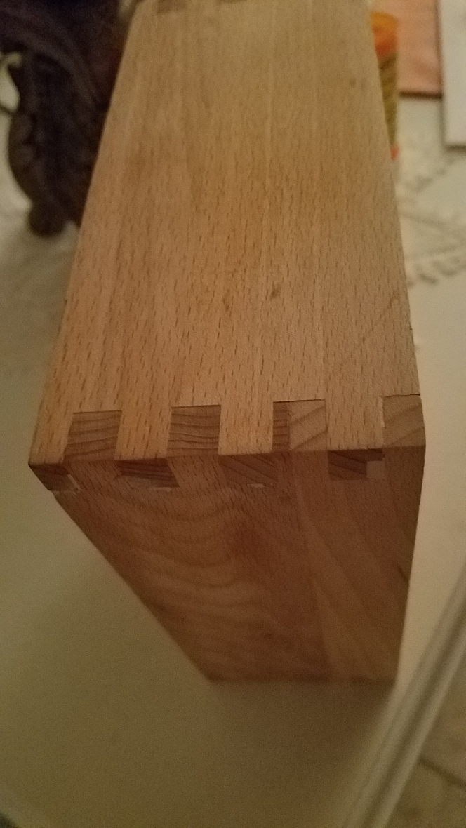 Finger Joints 003.jpg