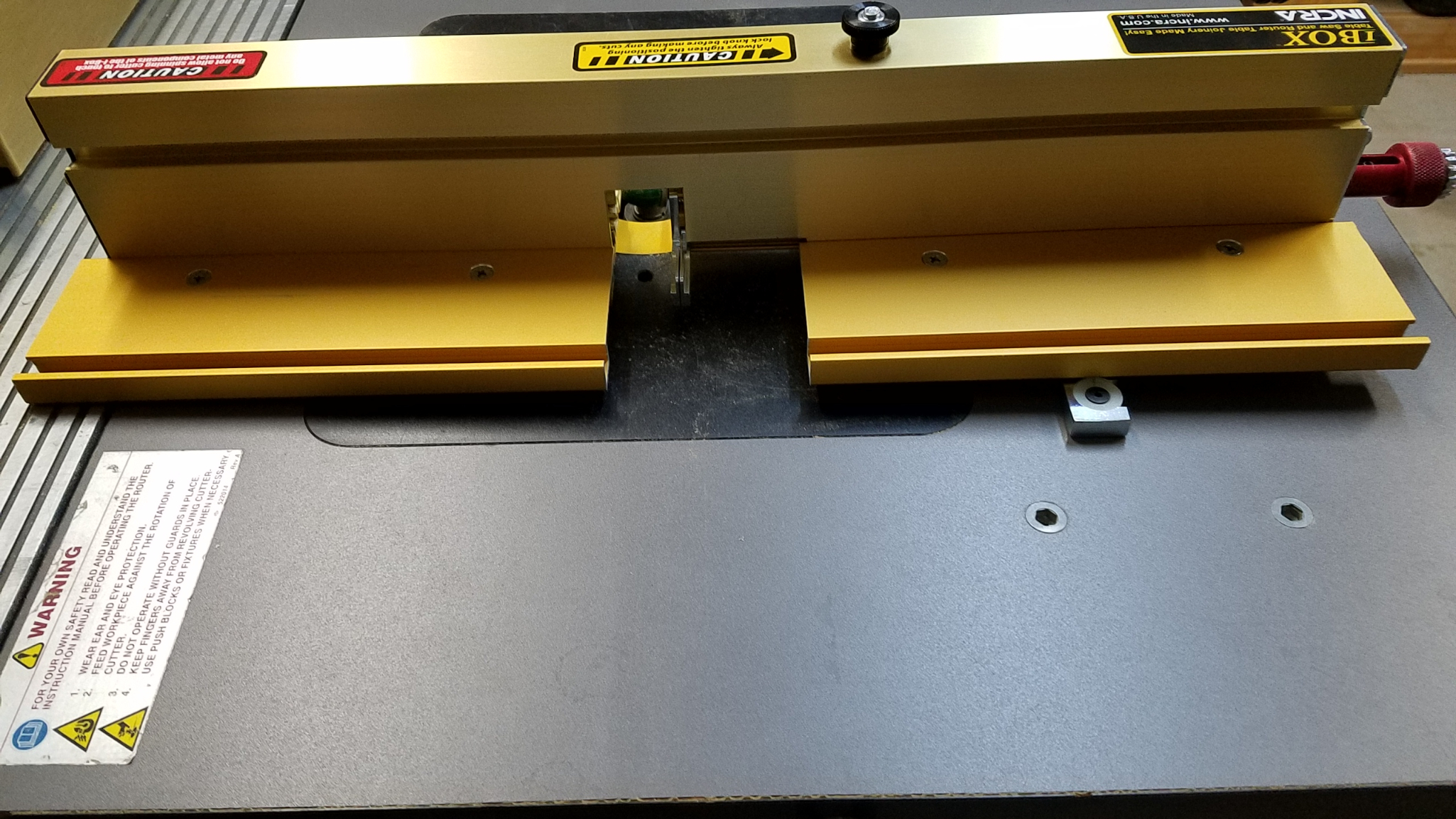 Miter Track to Router Table 003.jpg