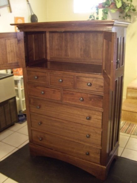 highboy open.jpg