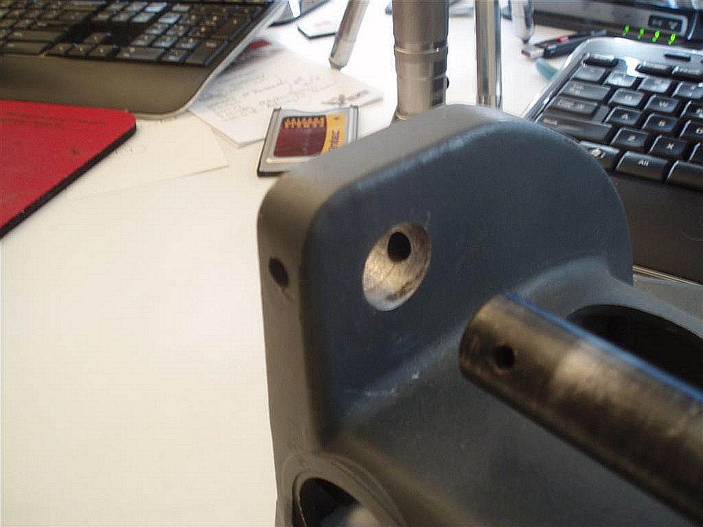 HINGE PIN BLIND HOLE.jpg