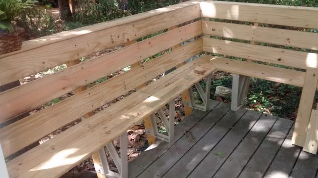 HalsidebenchSS.jpg