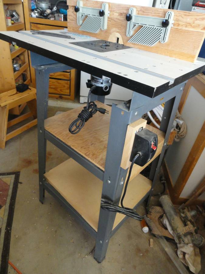 router table.jpg