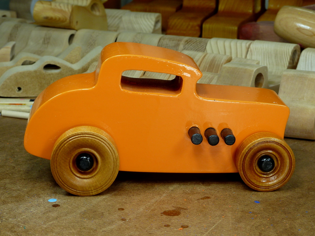 20170522-191930 Wooden Toy Car - Hot Rod Freaky Ford - 32 Deuce Coupe - MDF - Orange - Amber Shellac - Black.resized.jpg