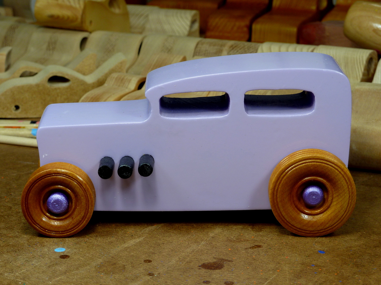 20170522-185841 Wooden Toy Car - Hot Rod Freaky Ford - 32 Sedan - MDF - Lavender - Amber Shellac - Metallic Purple 04.resized.jpg
