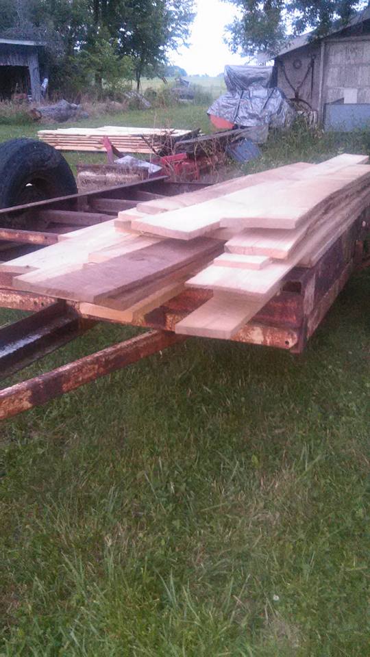 Picture 1 Oak lumber.jpg