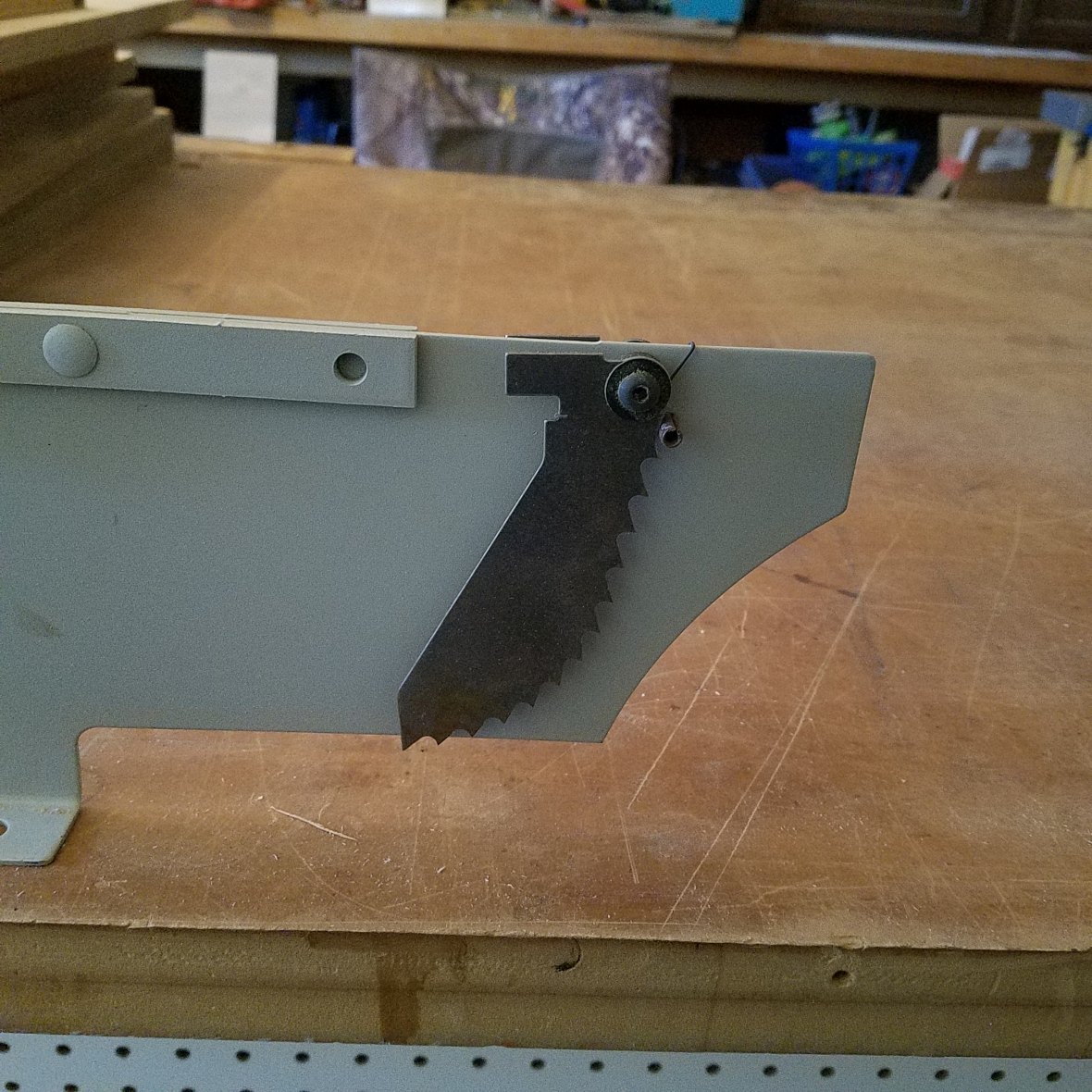 Upper Saw Guard 004.jpg