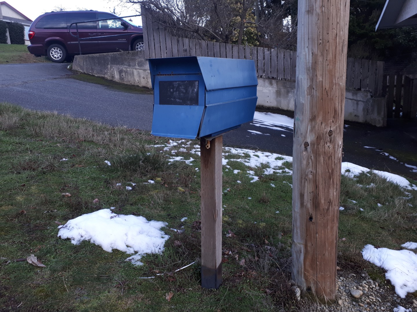mailbox.jpg