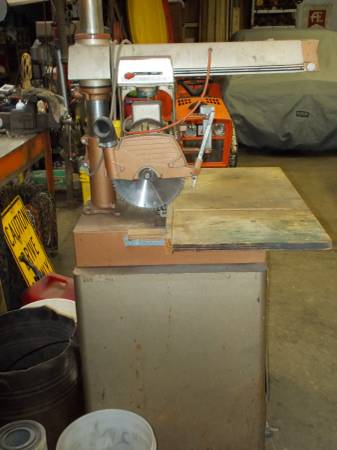 saw shop.jpg